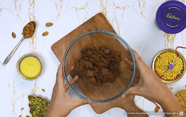 Chocolate Besan Ladoo Step 4