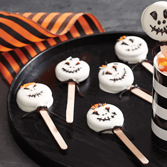 OREO Halloween Skull Pops