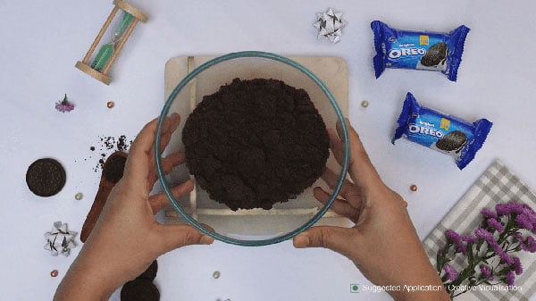 Easy Oreo Cookie Balls Step 2