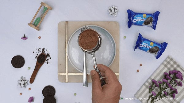 Easy Oreo Cookie Balls Step 7