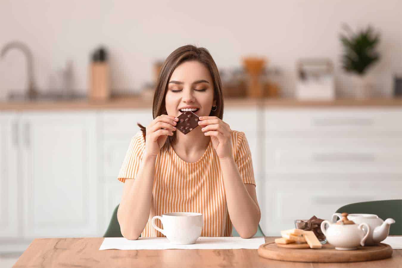 low-mood-beat-the-blues-with-chocolate